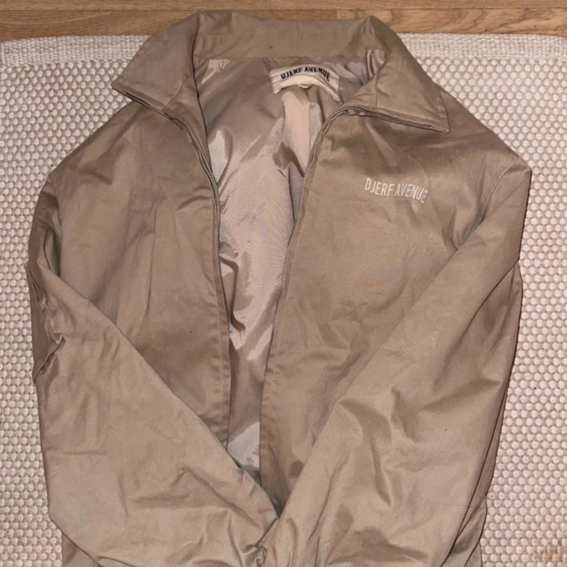 Djerf jacka  - 91