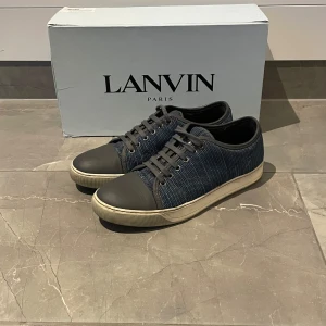 Lanvin - Lanvin skor | size 7 passar runt 41, får med dustbags men tyvärr ingen box, är i fint skick, nypris lite över 5 000 är en gammal model och finns inte kvar vad jag vet