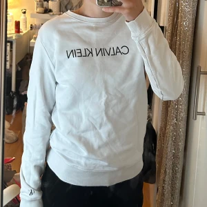 Calvin Klein hodie  - En Calvin Klein hodie 