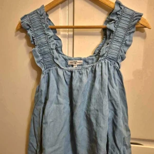 Hampton republic blus  - Gullig blus i storlek M 🤗