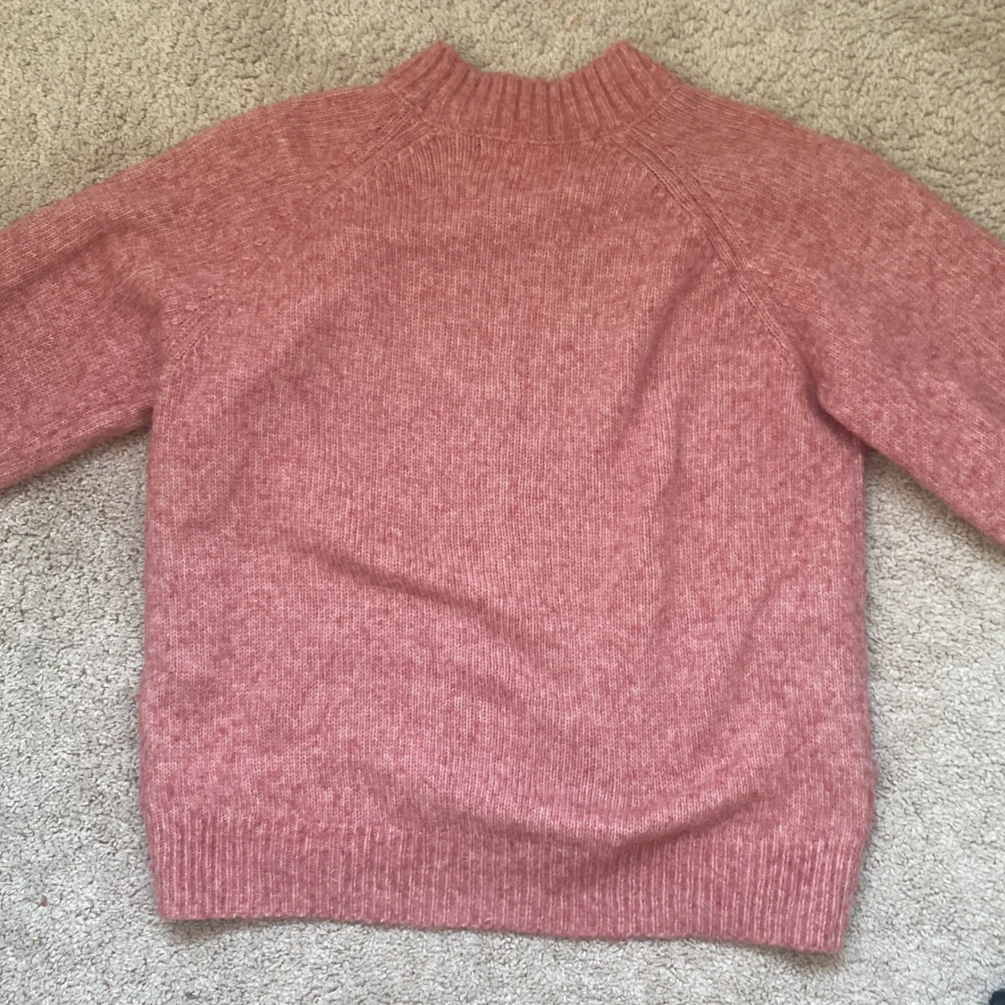 Rosa stickad tröja - 90
