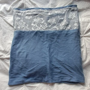 Bandeu topp - Egen sydd bandeu topp, tyger är inte jätte stretchigt men funkar bra ändå🫶