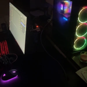 KOMPLETT GAMING SETUP - Allt som är i bilden ingår! 