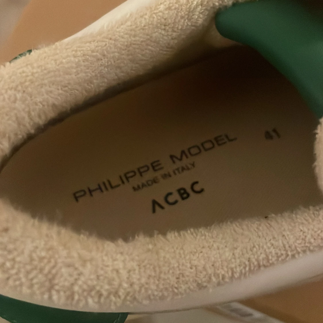 Vita sneakers från Philippe Model - 2