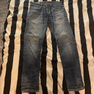 Jack and Jones jeans  - Snygga Jack and jones jeans i bra skick. W30 L30, modell slim glenn