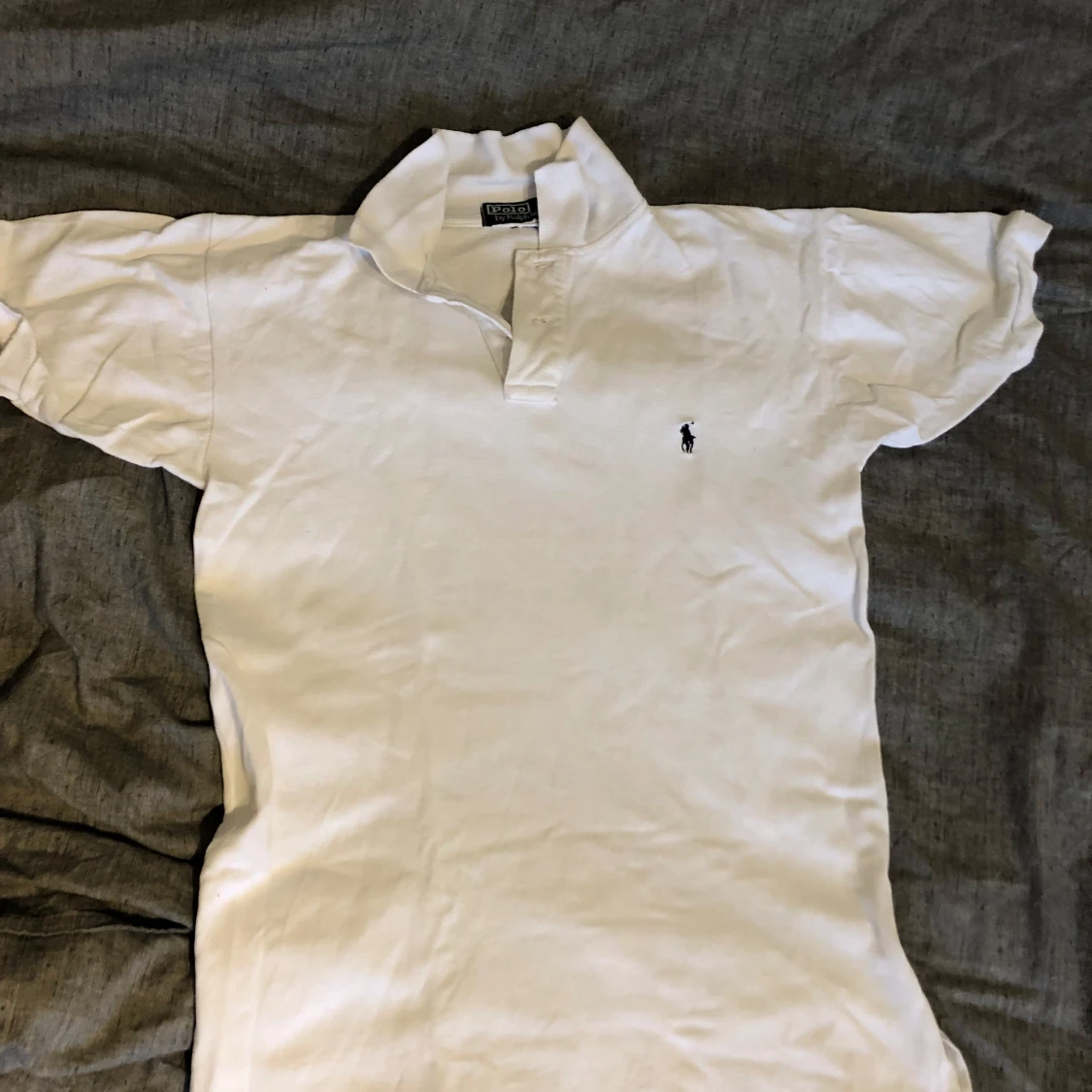 Vit kortärmad pikétröja från Ralph Lauren