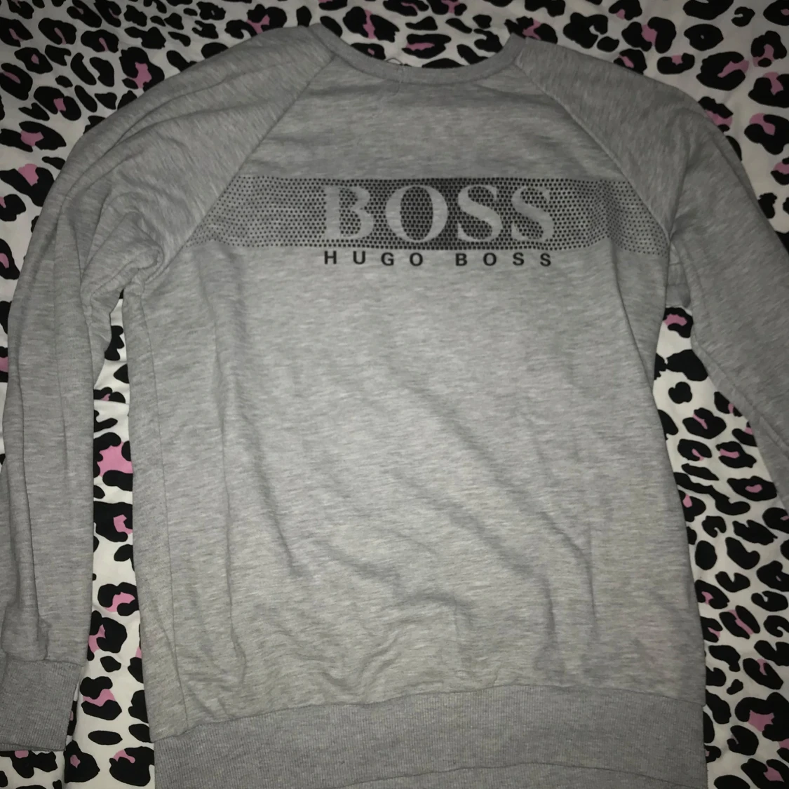 Grå tröja från Hugo Boss