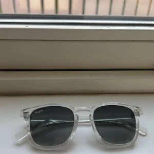  glasögon - Glasögon från Haga. Skick:9/10 nyskick. Jag säljer dessa solglasögon eftersom jag inte använder dem längre. Hör av dig vid frågor och funderingar!