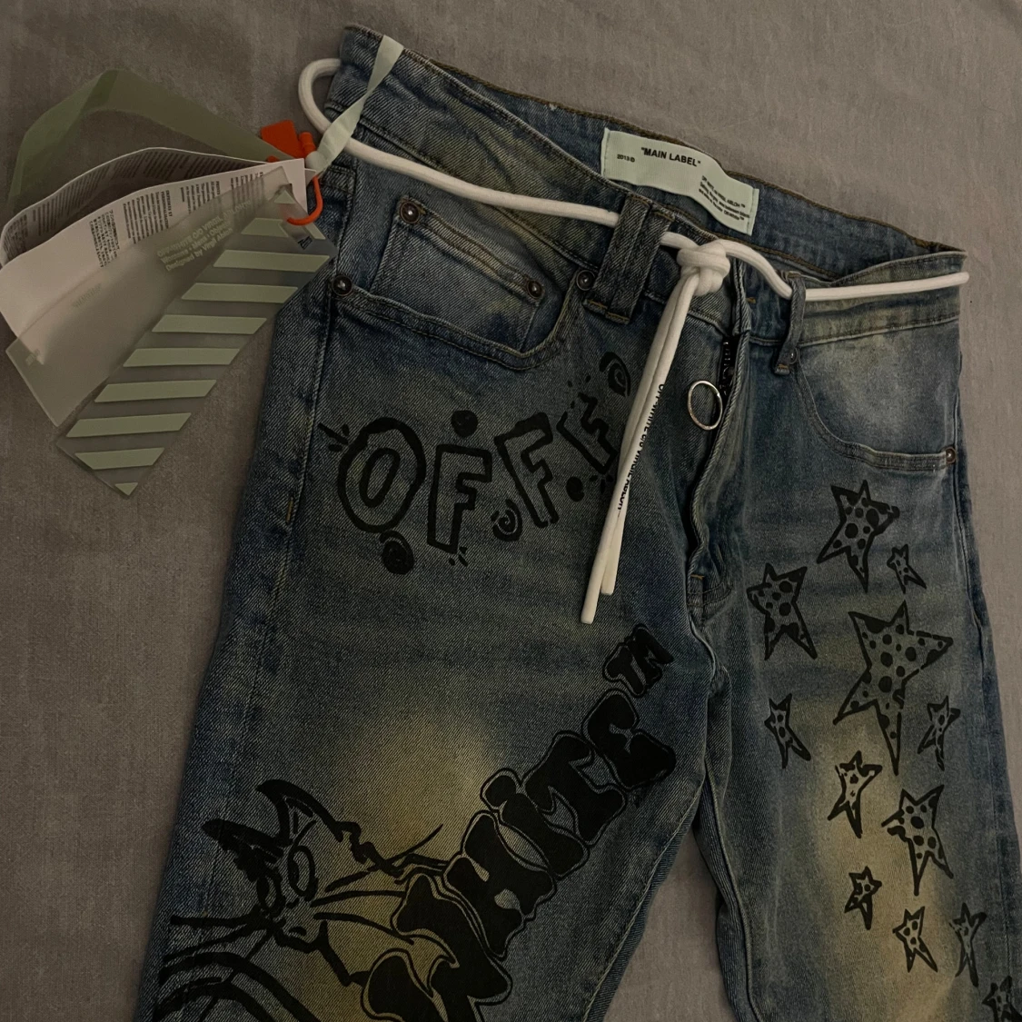 OFF-WHITE: ”wizard” JEANS - 91