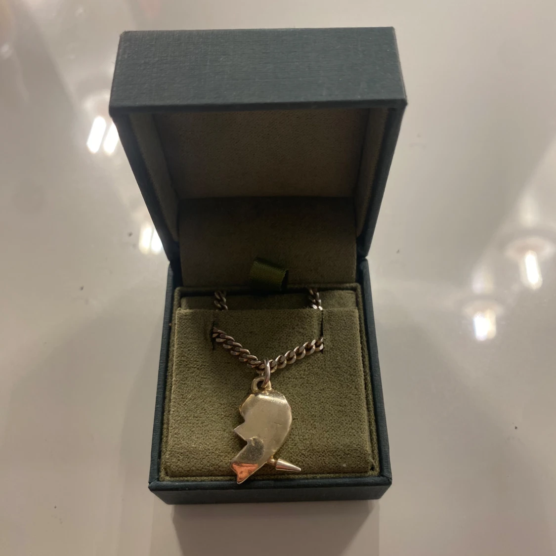 Maria Nilsdotter Halsband