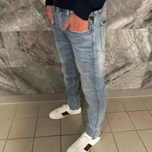 Replay anbass - Ett par sjukt snygga replay anbass jeans| Storleken är 31 32| Hör av er vid fler funderingar ✅☁️