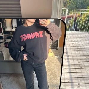 Sweatshirt GinaTricot - Sweatshirt från Gina Tricot i storlek S, fint skick och otroligt mysig och mjuk. Hör av er för frågor!!!