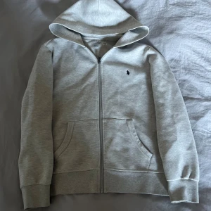 Ralph lauren zip - 10/10 skick ser oanvänd ut! priset är hugget i sten‼️