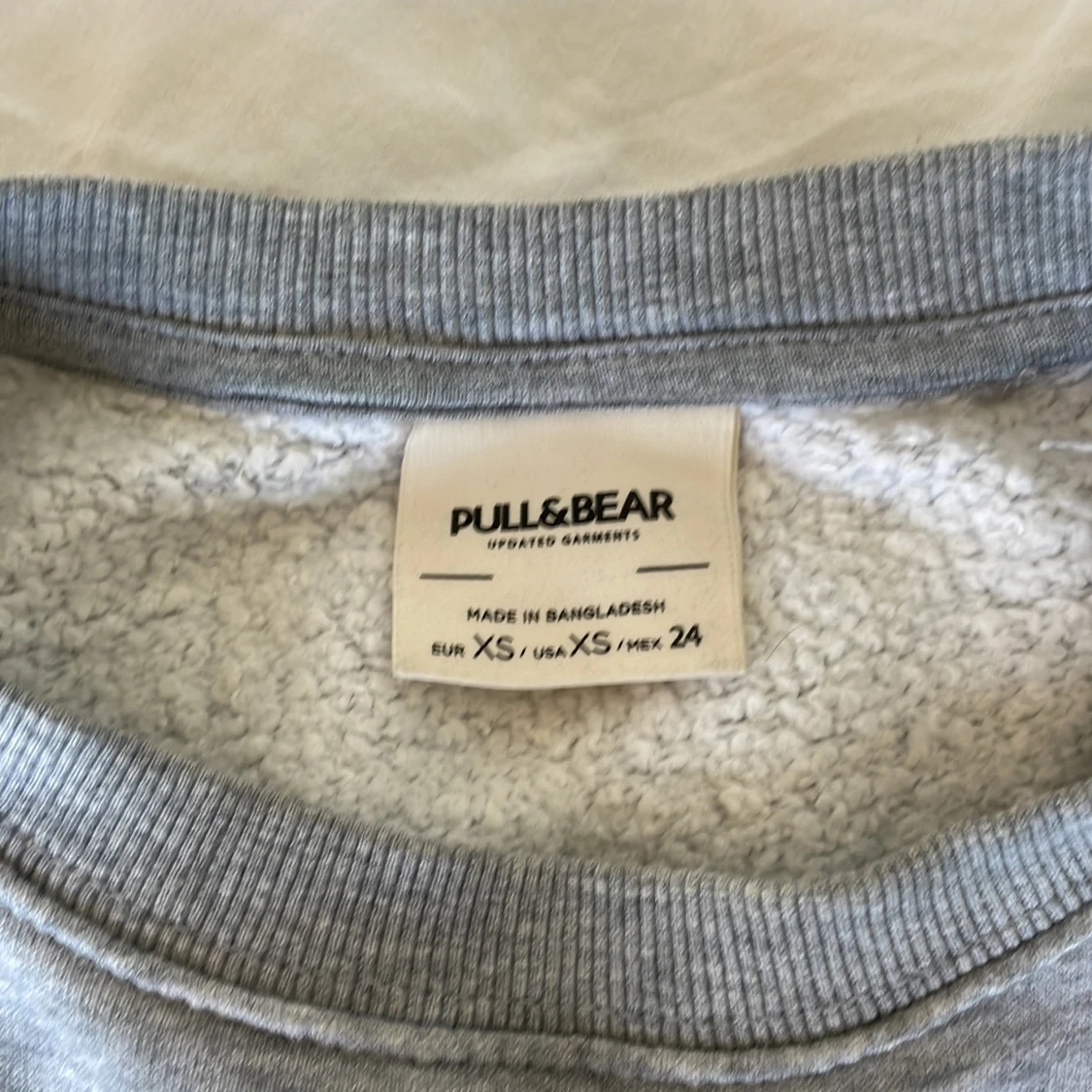 Mycket fin pull  & bear tröja  - 91