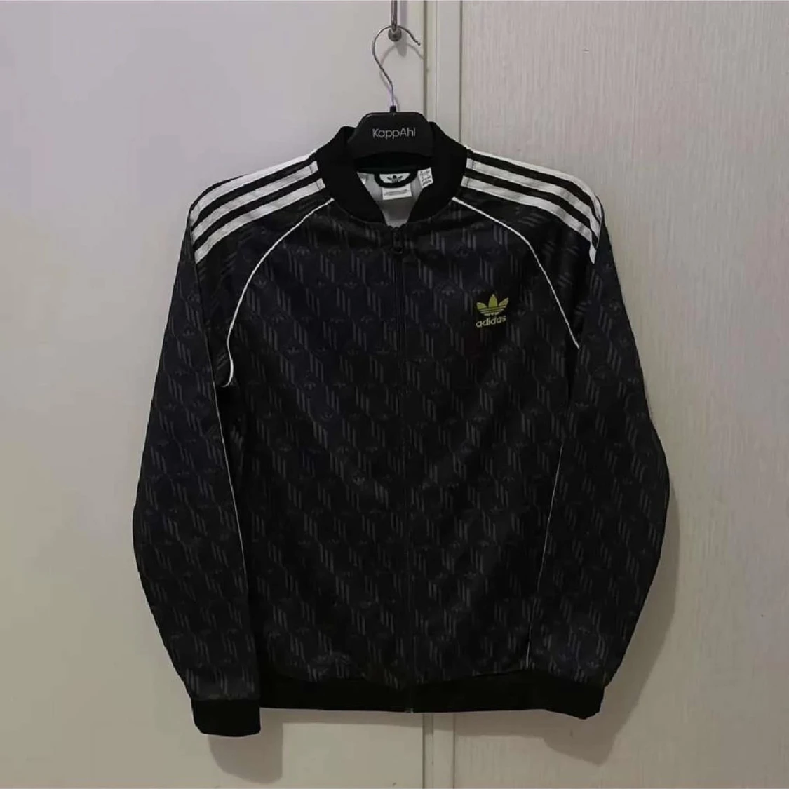 Adidas ziptröja