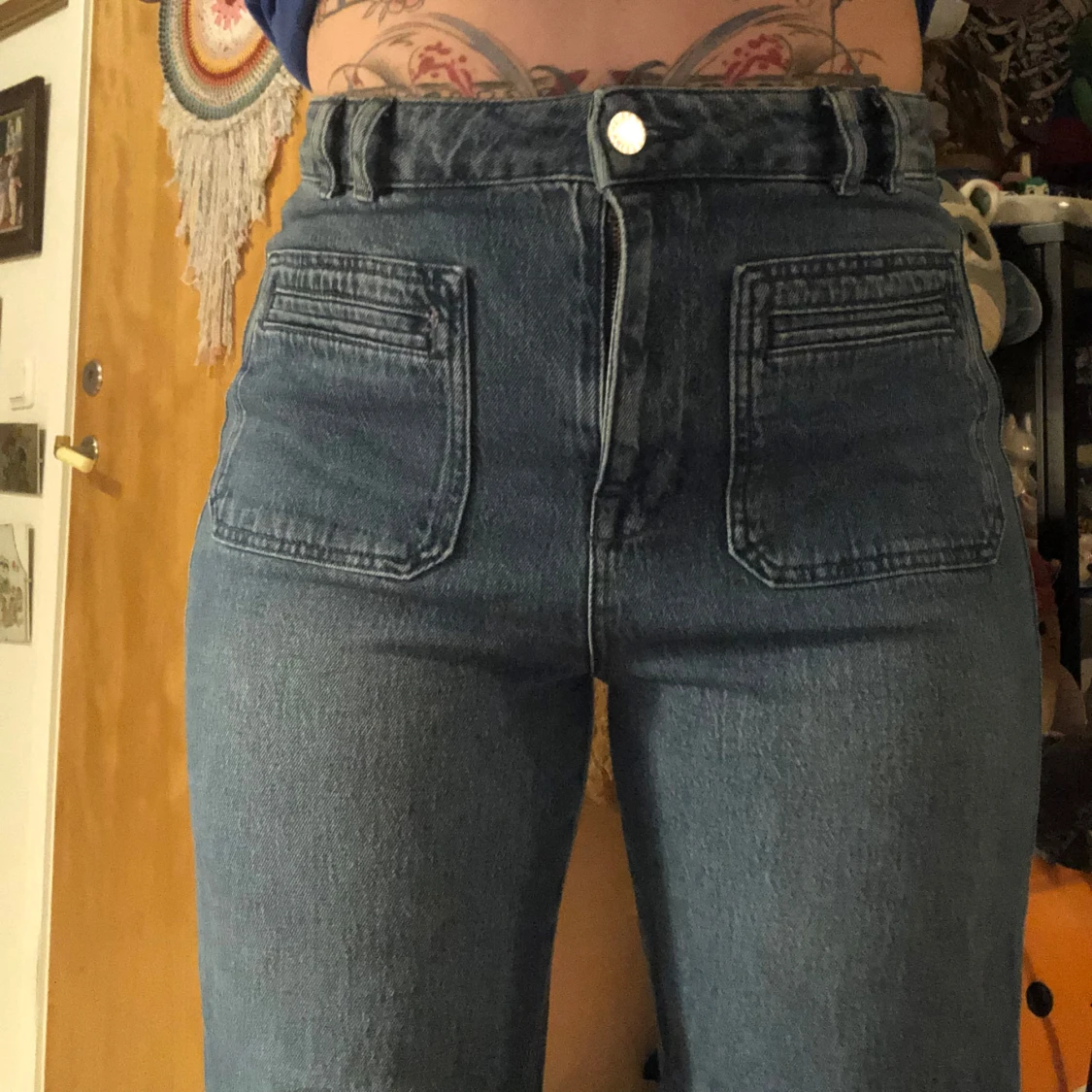 Reiss utsvängda jeans