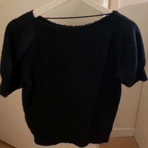 Stickad tröja - Jätte fin