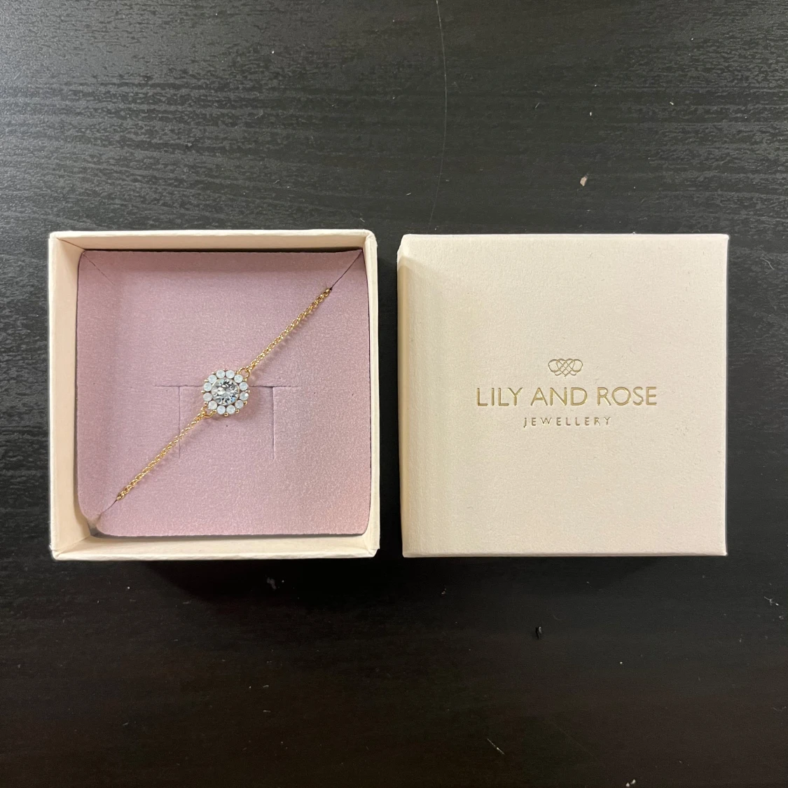 Armband från Lily and Rose - 1