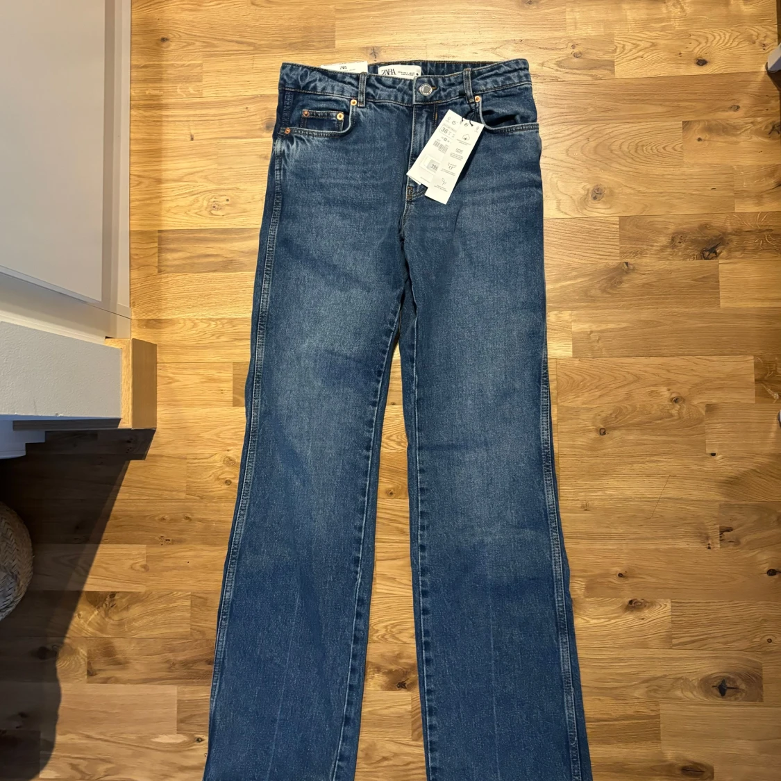 ZARA jeans HELT OANVÄNDA - 4