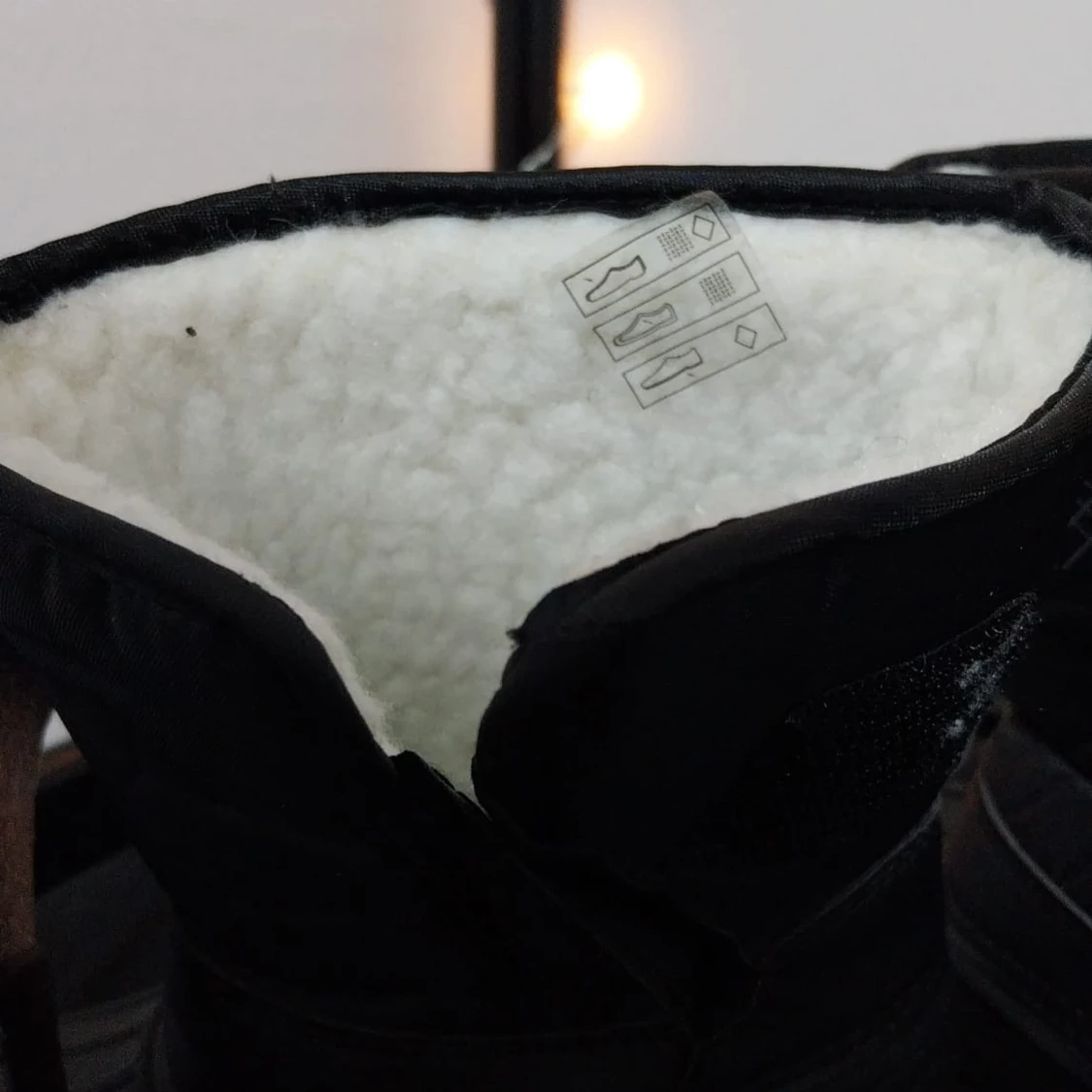 Svarta vinterstövlar från True North - 3