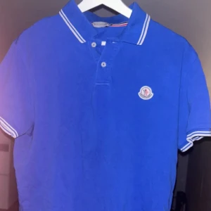 Moncler pike - Moncler pike, äkta nästa som ny! 