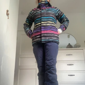 Skidjacka Burton - Snygg Burton skidjacka i fint skick⛷️⛷️