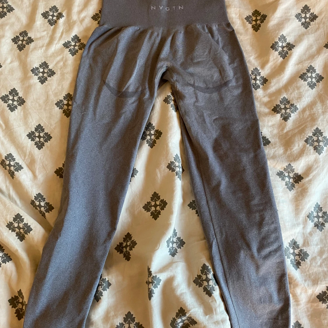 Grå blåa tights från NVGTN - 3