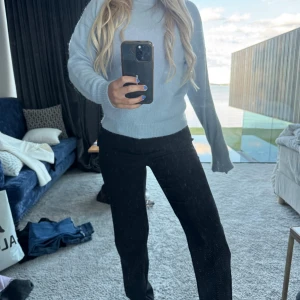 Kashmir tröja  - Kashmir tröja från msch chopenhagen i storlek xs