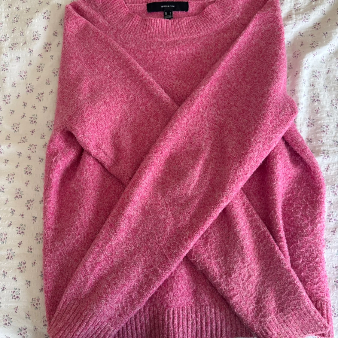 Rosa stickad tröja  - 2