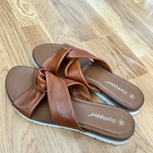 Sandaler  - Skriv till mig om du har funderingar 💗