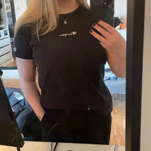 T-shirt  - Kommer inte till användning