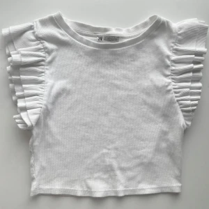 Boho chic zara cropped armlös volang topp  - Postar inom 24h 💕