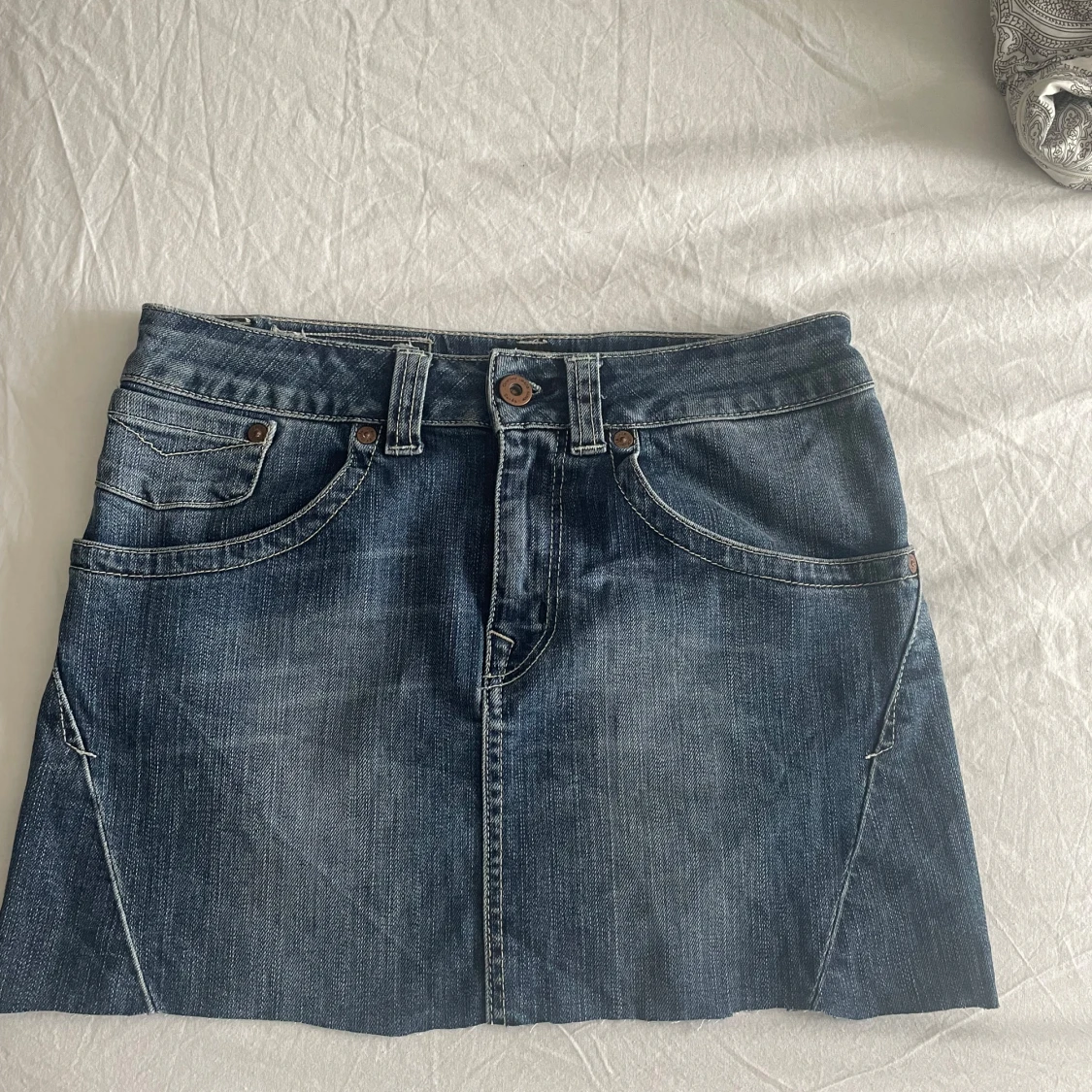 Jeanskjol från Crocker, storlek 26