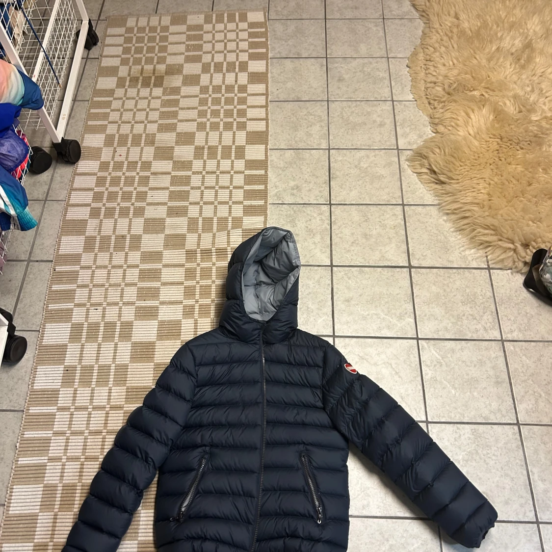 Mörkblå Colmar dunjacka med huva. 10 years