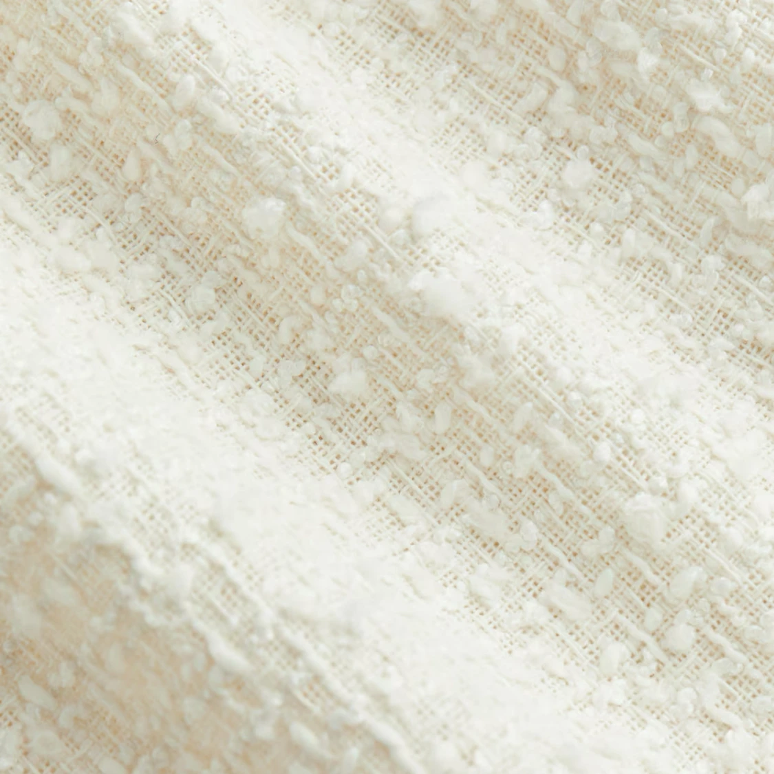 Vit bouclé blus med guldknappar - 2