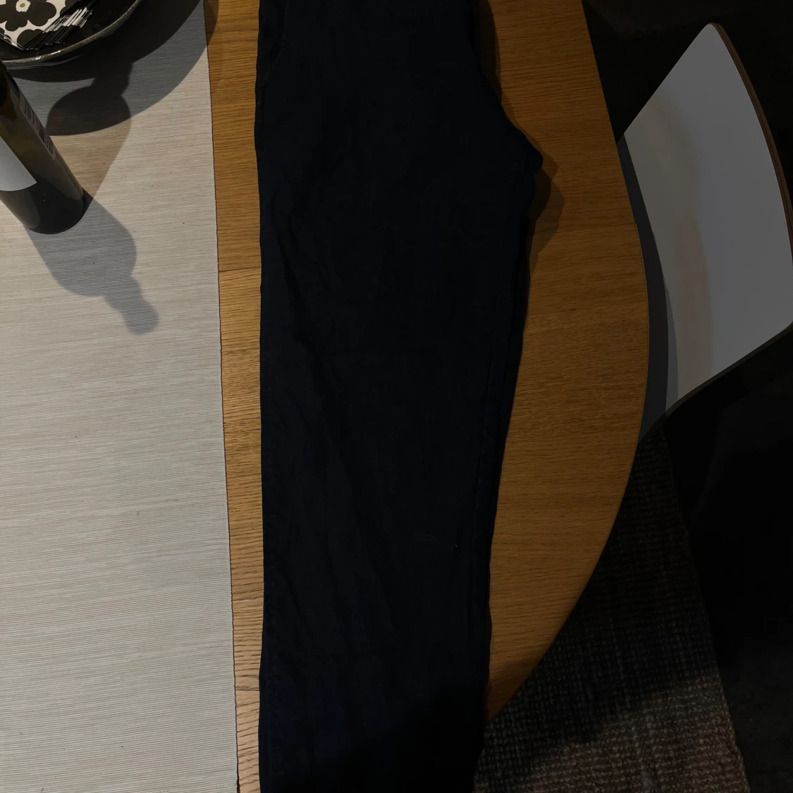 Mörkblå linnebyxor från Zara - 2