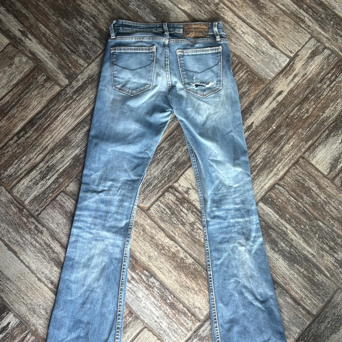 Blå bootcut jeans från Crocker - 1