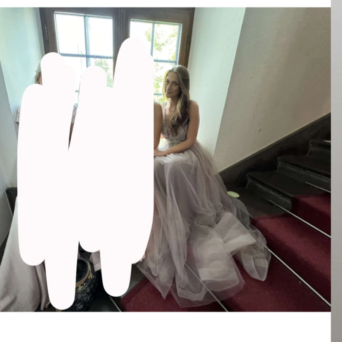 Lång ljusbeige bal- och festklänning - 1