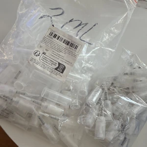 2ml plastdekant - 48.st plastdekant. Aldrig använda. 