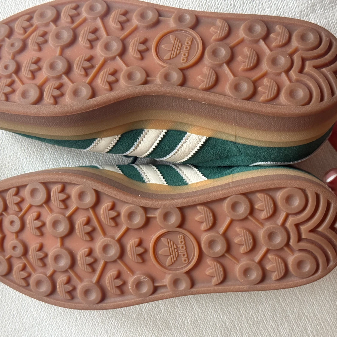 Adidas Gazelle grön mocka sneakers - 2