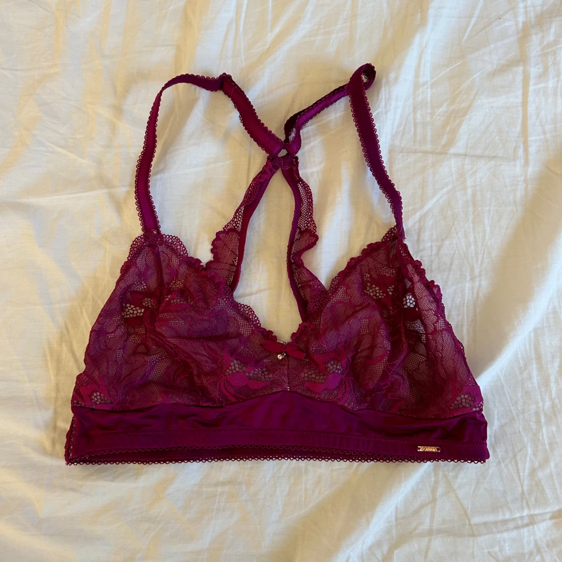 Lila spets bralette från Dorina