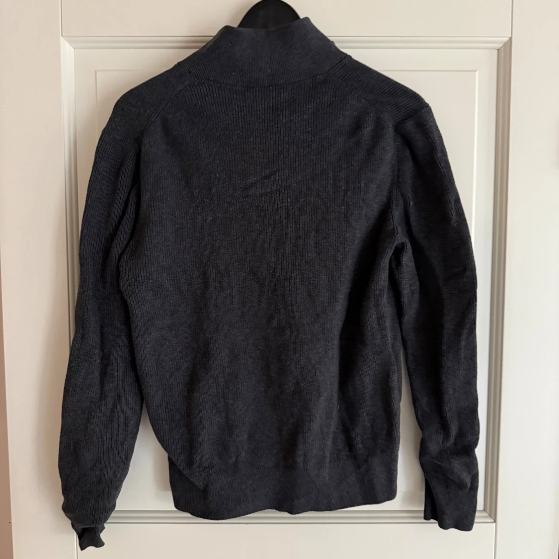  tröja med halv dragkedja från H&M - 1