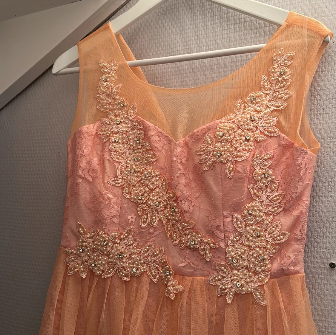 Jätte fint fest klänning och mycket bra skick 