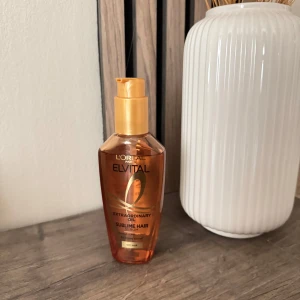 L'Oréal Elvital Extraordinary Oil - Loreal hårolja. Testad några gånger