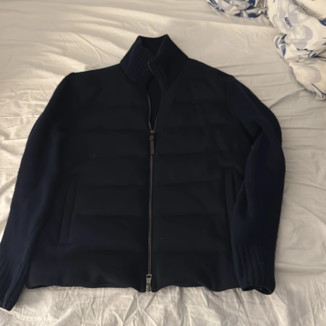 Mörkblå jacka från Moncler