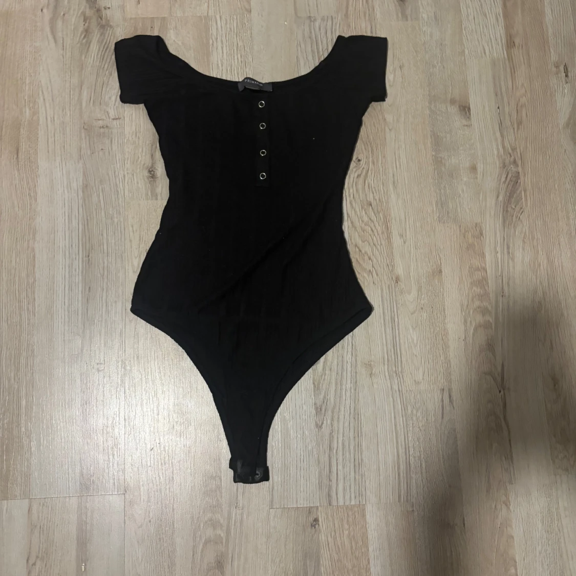 Svart bodysuit från Primark