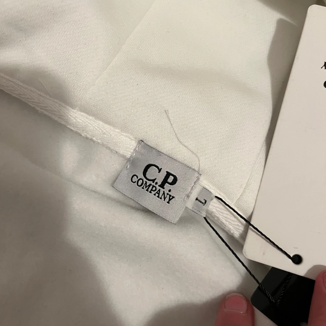 Vit hoodie från C.P. Company - 4