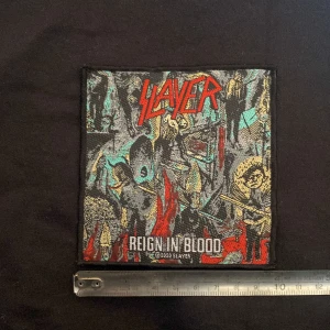 Slayer 'Reign in Blood' Patch - Inga fel på patchen har bara ingen användning för den☺️ Skriv om du har frågor eller liknande😊