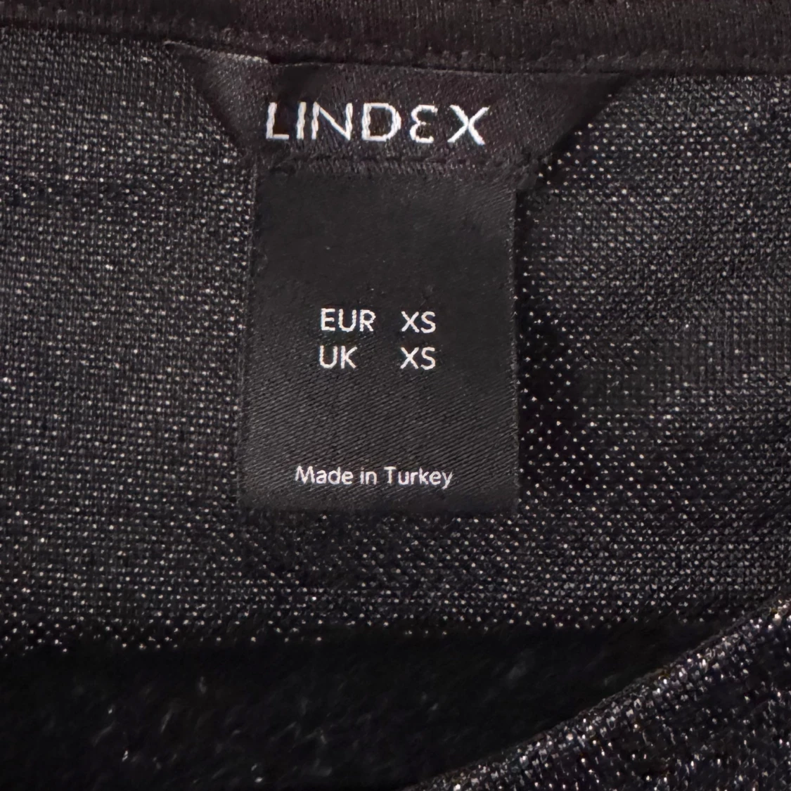 Glittrig fest topp ifrån Lindex ⭐️ - 2