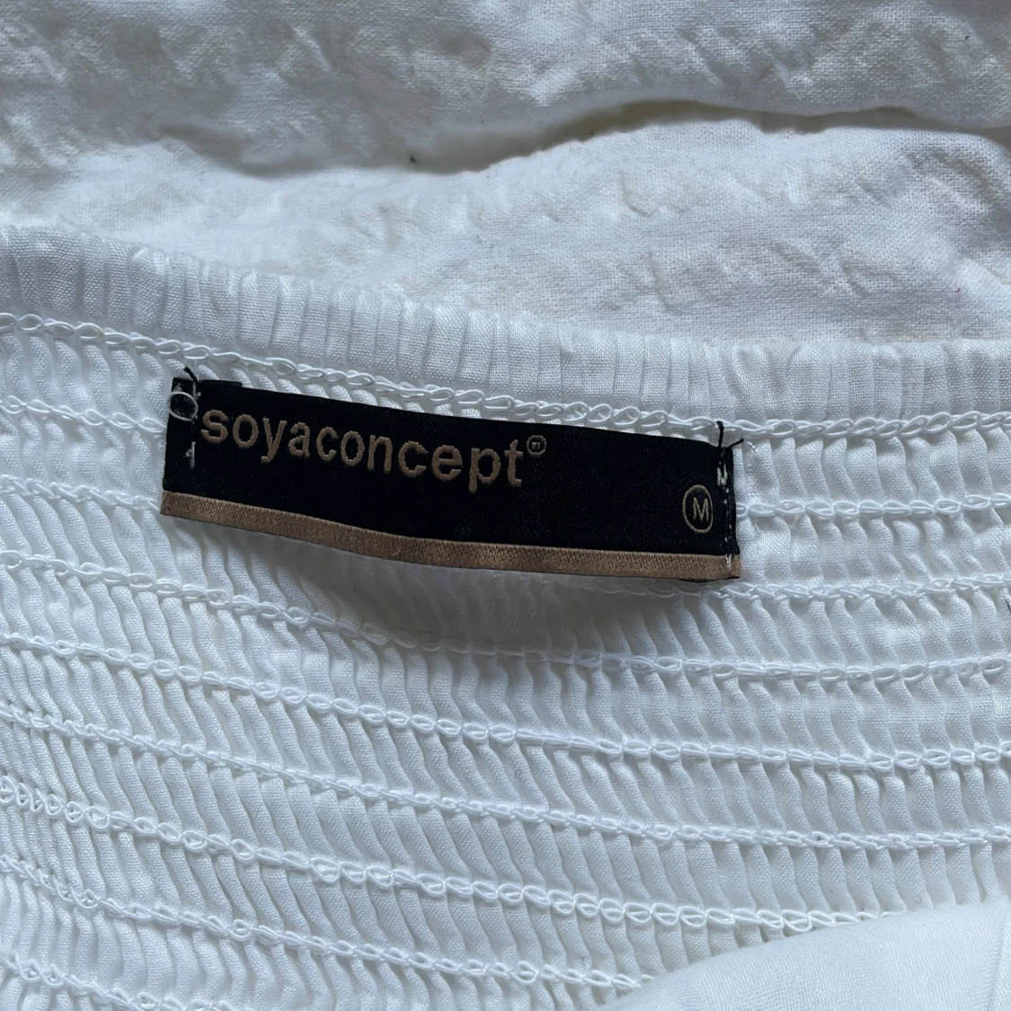 Vit långklänning  - 1